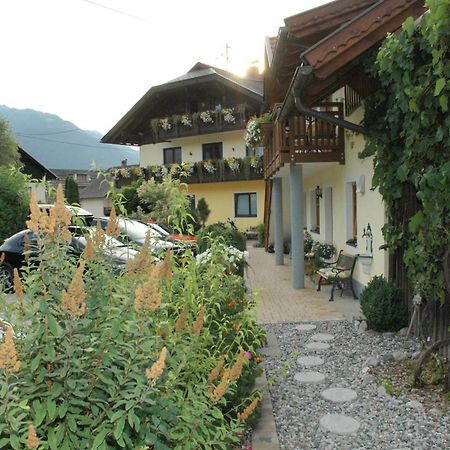 Gaestehaus Berger Tröpolach エクステリア 写真