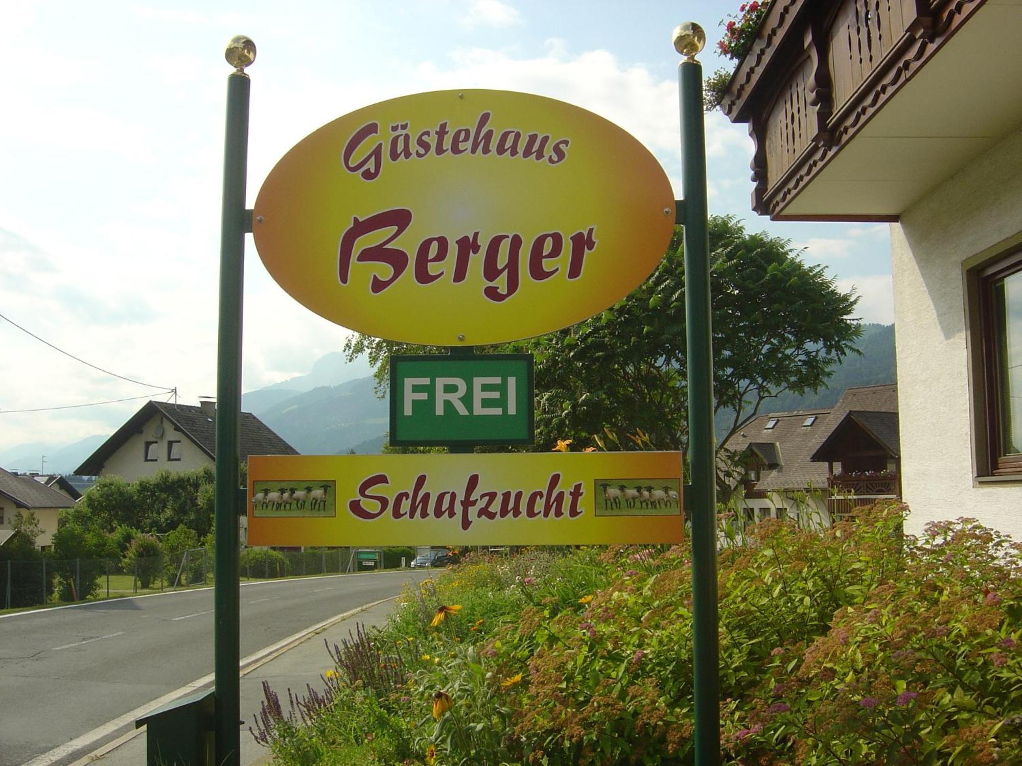 Gaestehaus Berger Tröpolach エクステリア 写真