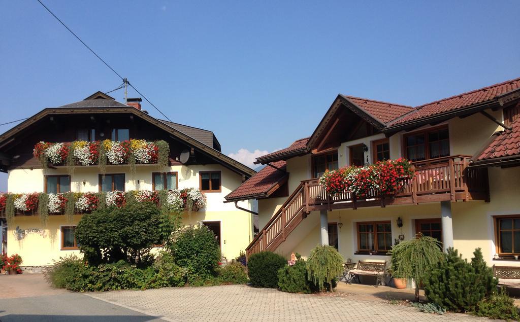 Gaestehaus Berger Tröpolach エクステリア 写真