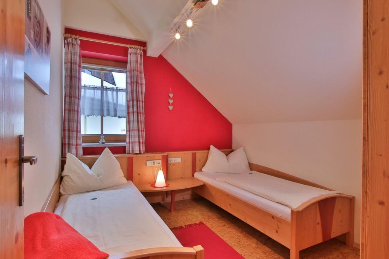 Gaestehaus Berger Tröpolach エクステリア 写真